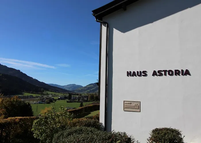 Weinberg By Managers *