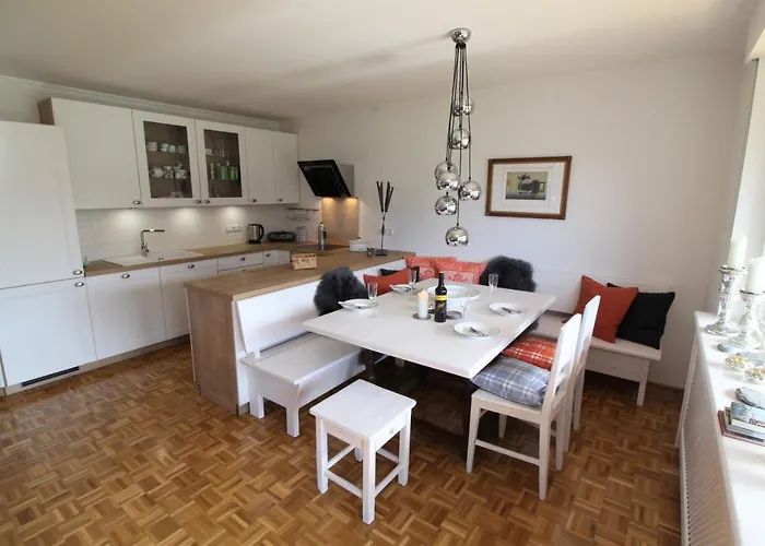 Weinberg By Managers